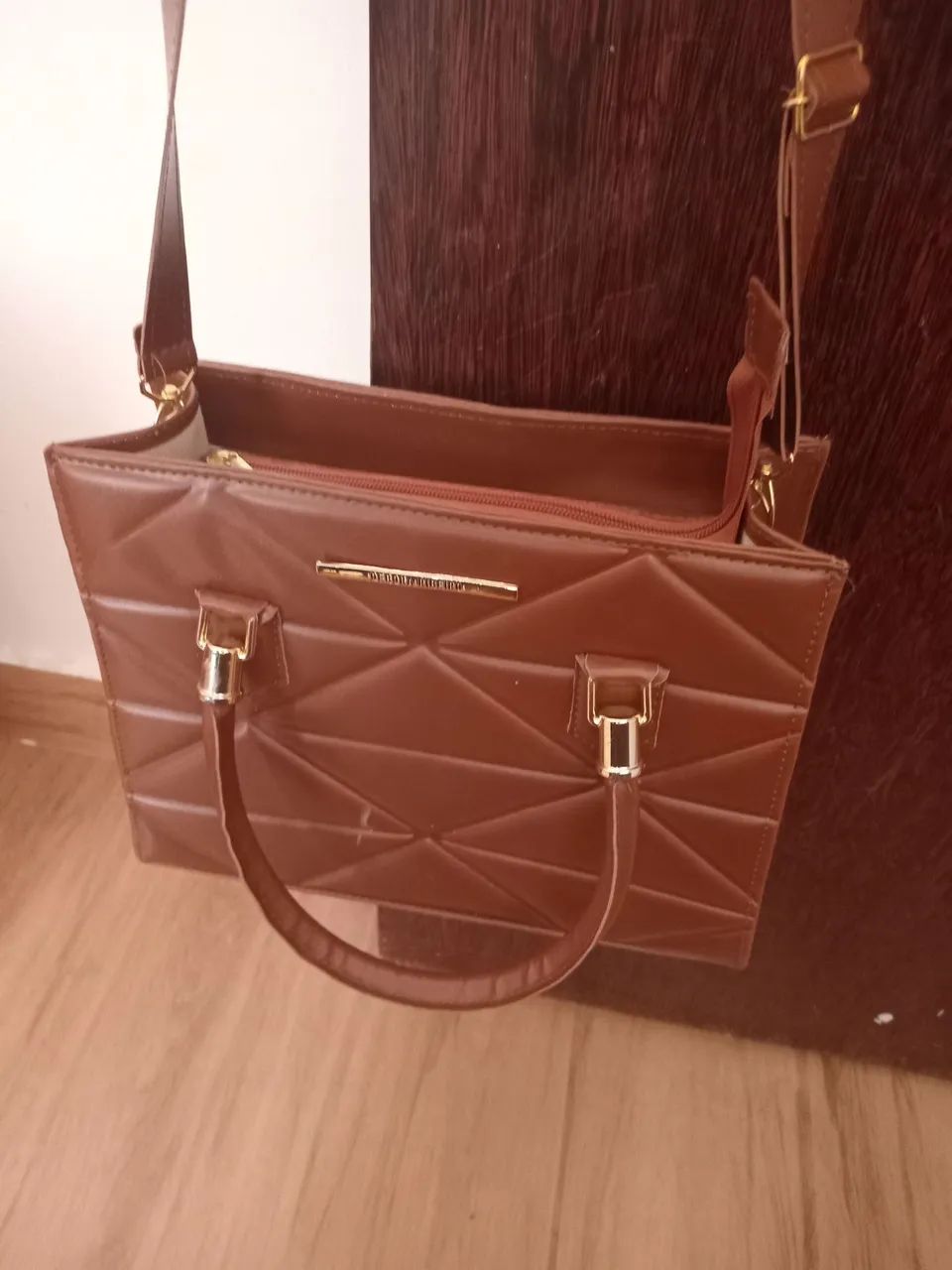 Linda bolsa feminina nova com alça  - Foto 3