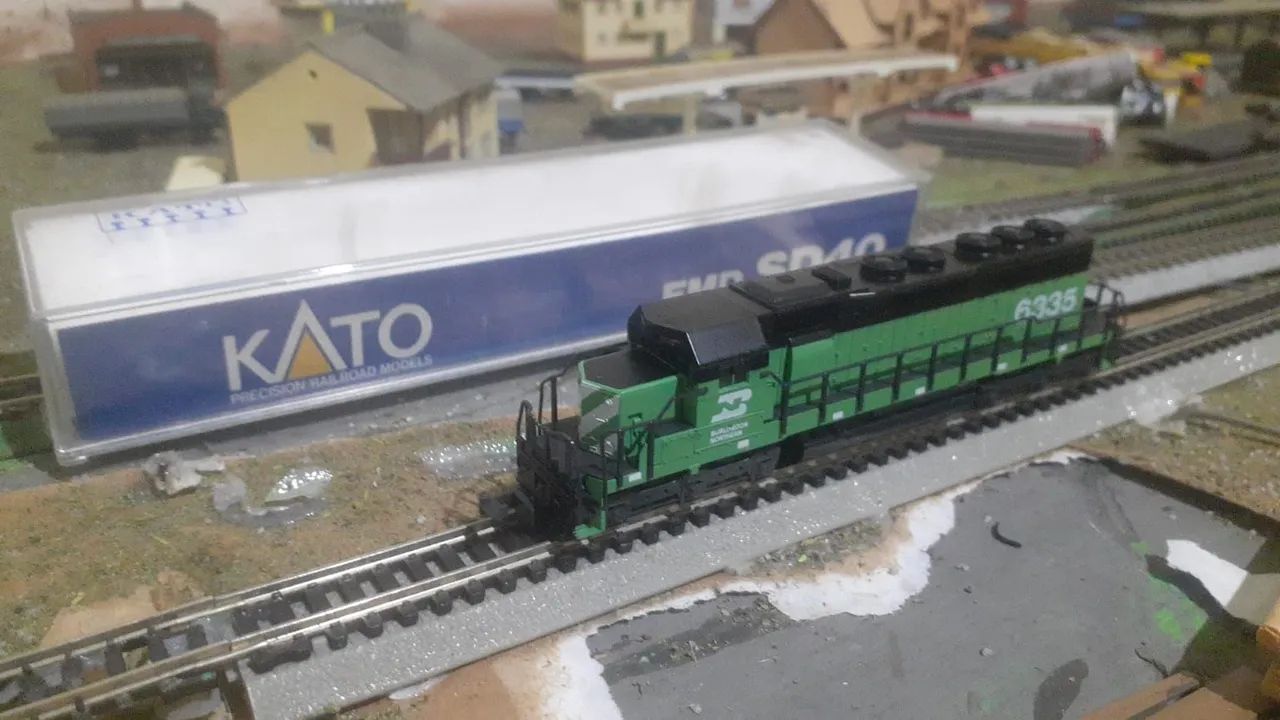 Escala N Kato sd40  - Foto 3