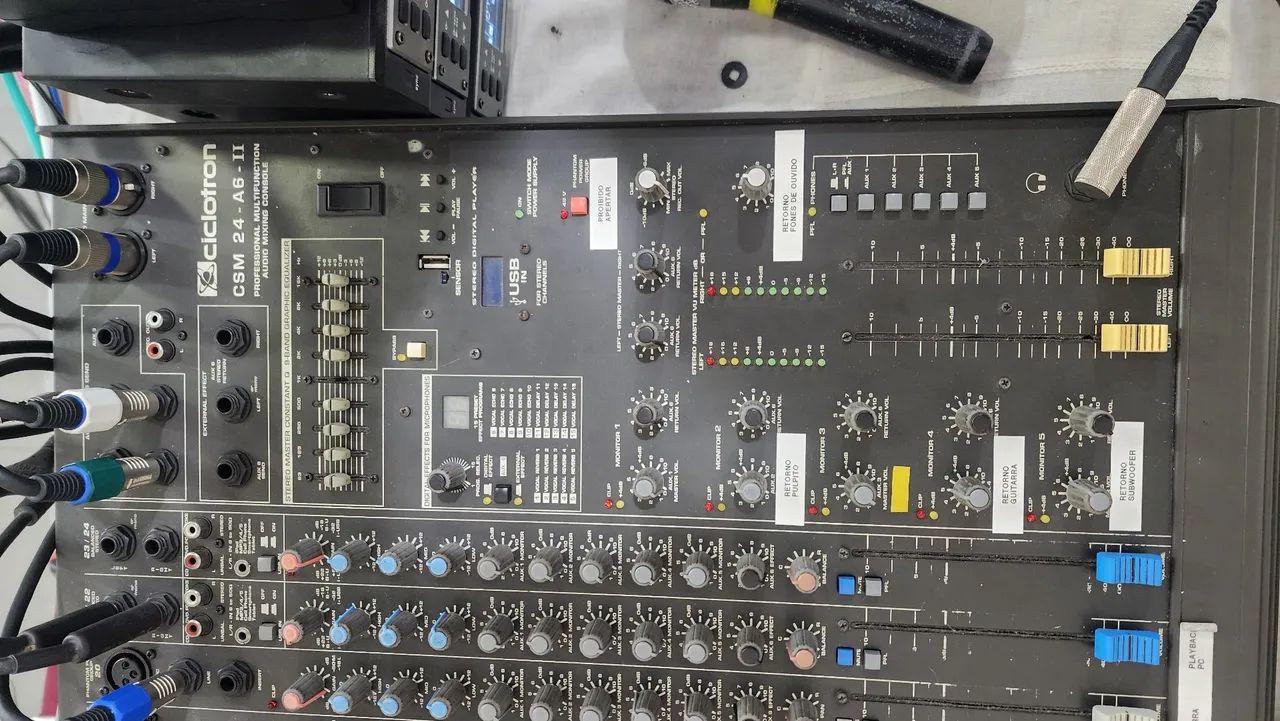 Kit mesa de som e caixas CSR 4000 - Foto 3