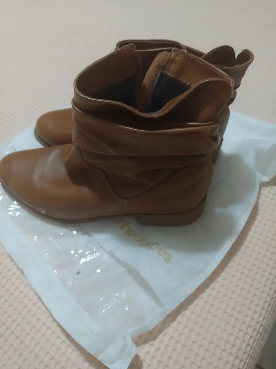 Bota estilosa 