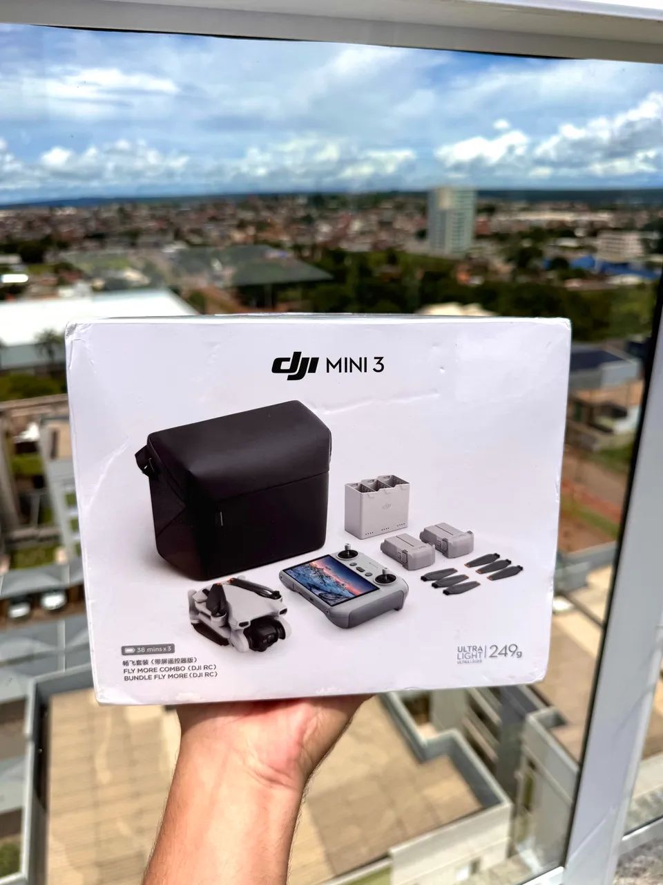 DRONE DJI MINI 3 - NOVO - LACRADO - COMBO FLY MORE 