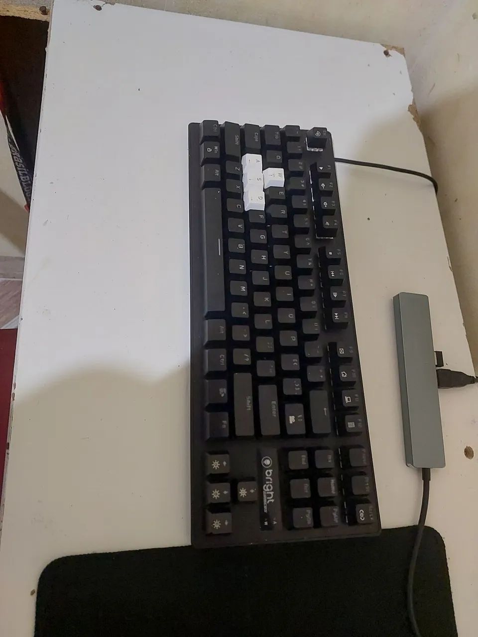 KIT MOBILADOR, INCOMPLETO POREM JA DA PRA JOGAR! - Foto 2