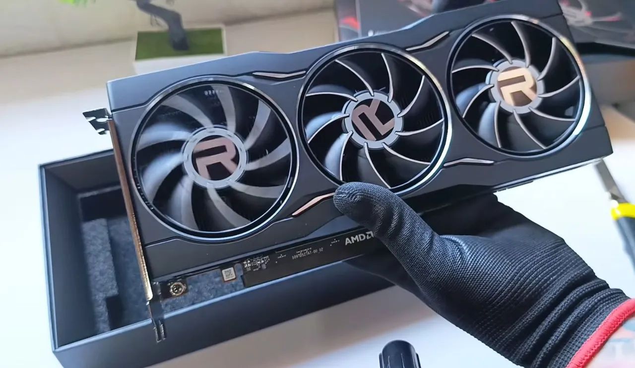 PLACA DE VIDEO RX 6750 XT 12GB FOUNDERS EDITION - Foto 2