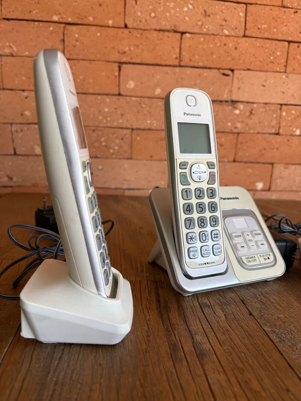 Telefone sem fio triplo Panasonic importado - Foto 3