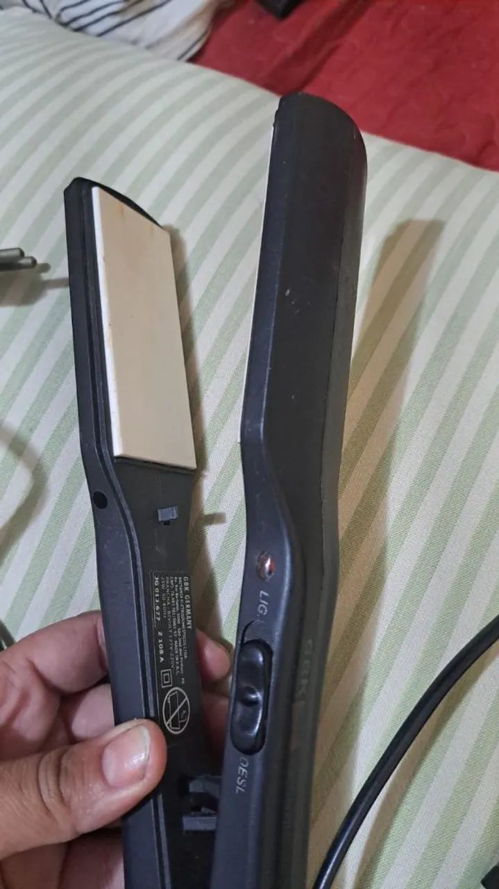Hair Straightener