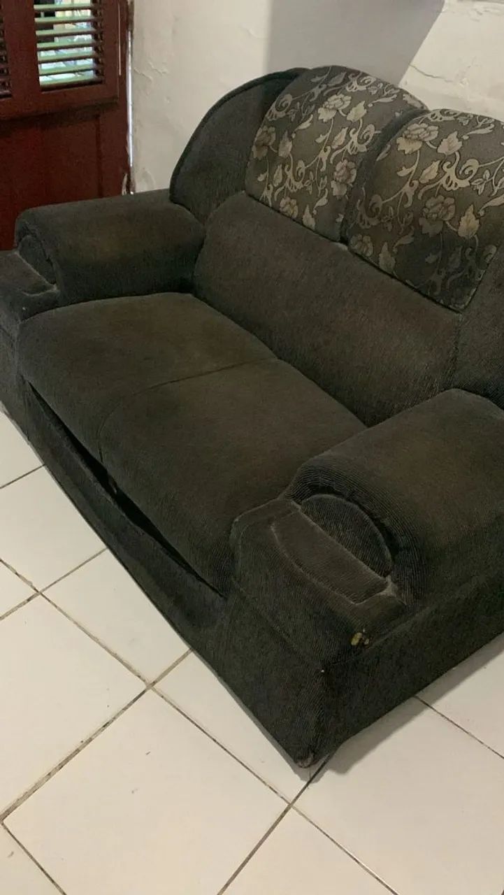 Sofá 2 lugares - Foto 2