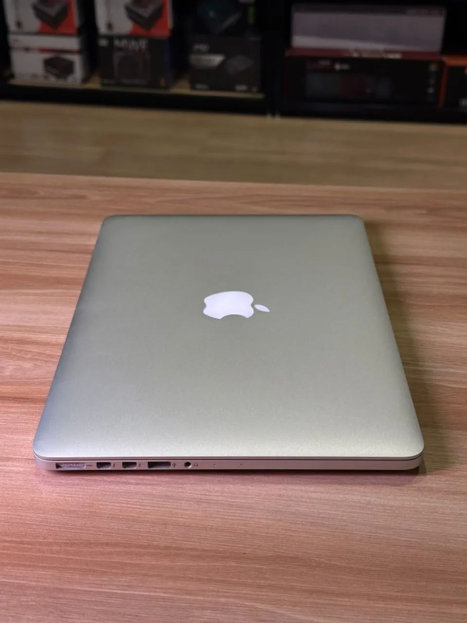 Apple MacBook Pro 2013, Intel Core i5, 4GB, 256GB Semi Novo (Loja