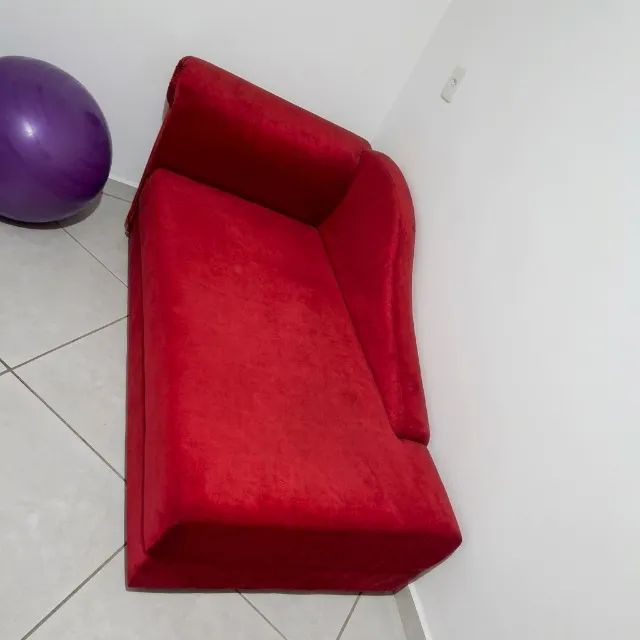 Espreguiçadeira de Veludo Vermelho - Foto 2