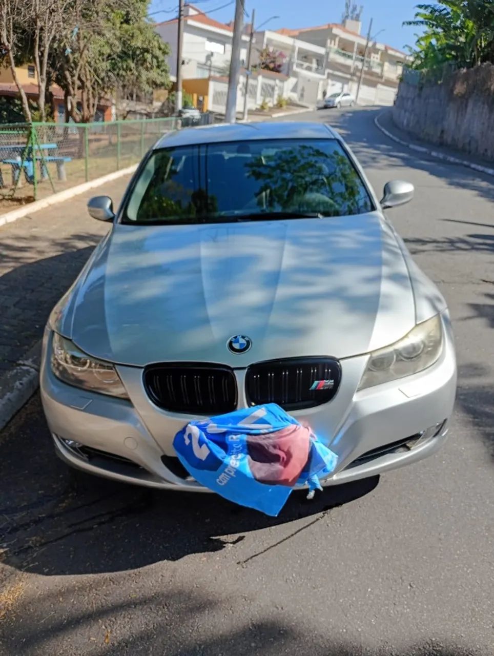 BMW 320I A 2011 - Foto 2