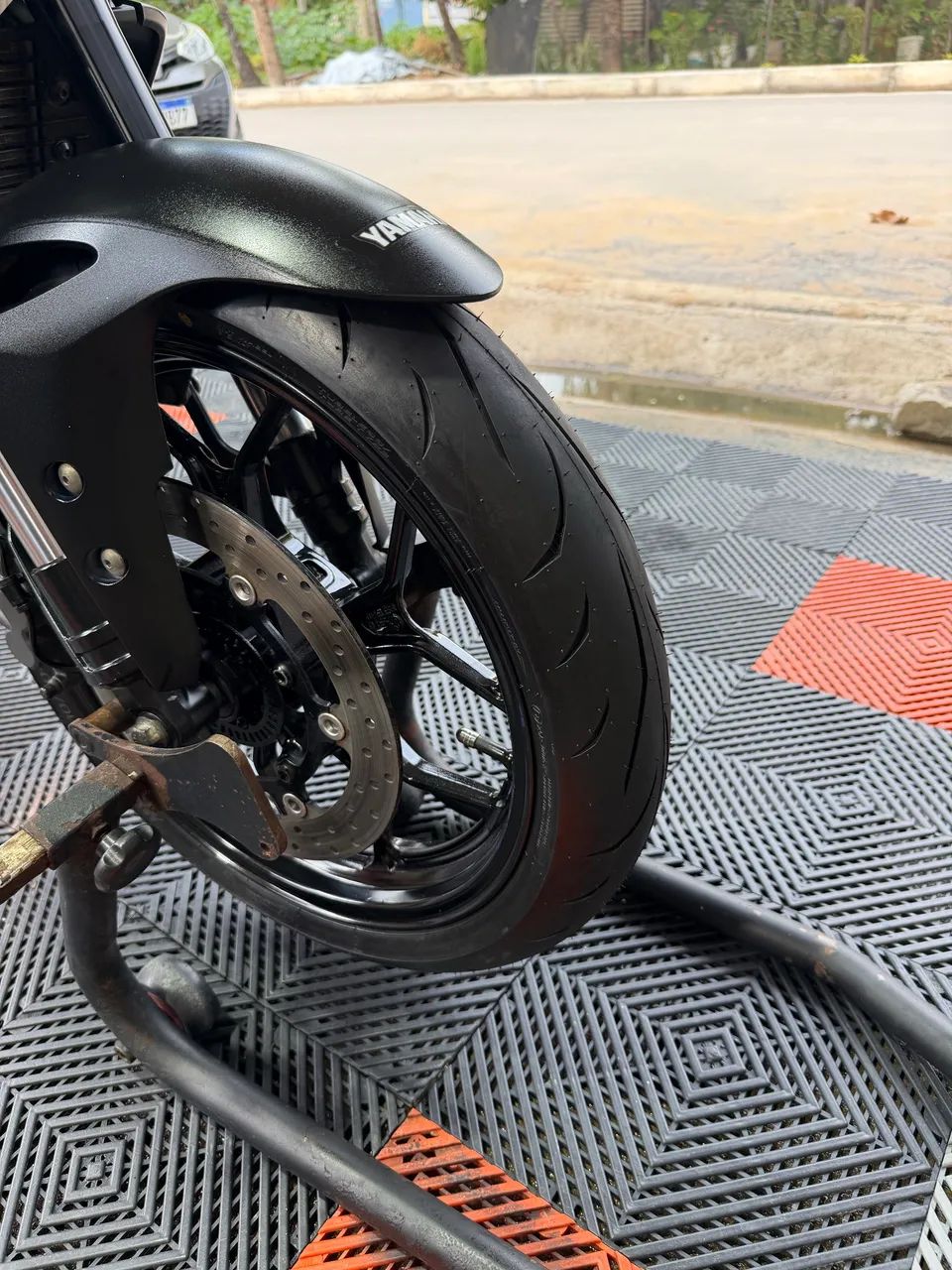 Yamaha MT-03 2023 - Conservada, muito nova, Baixa KM - Foto 3