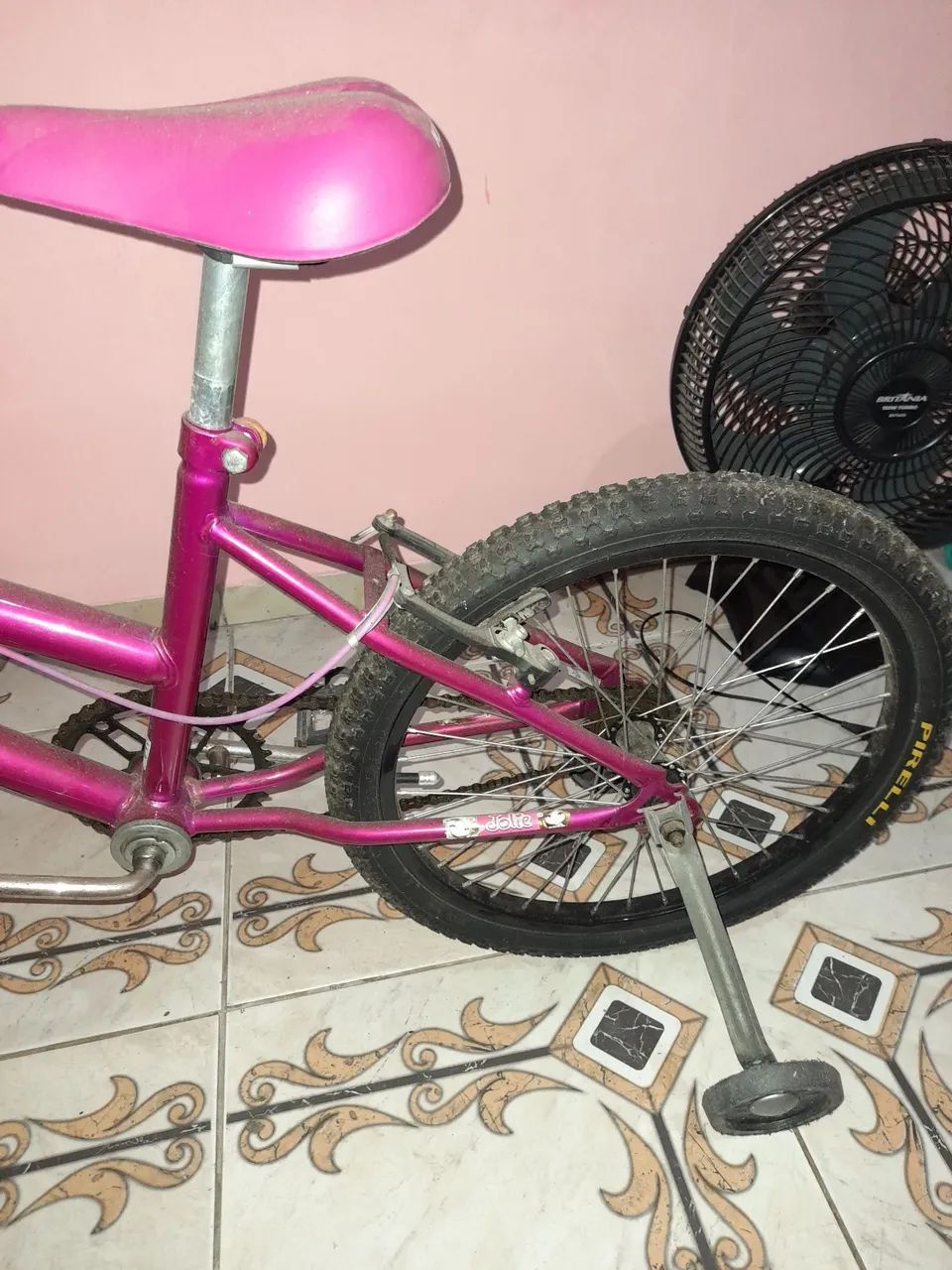 Bicicleta infantil semi nova - Foto 4