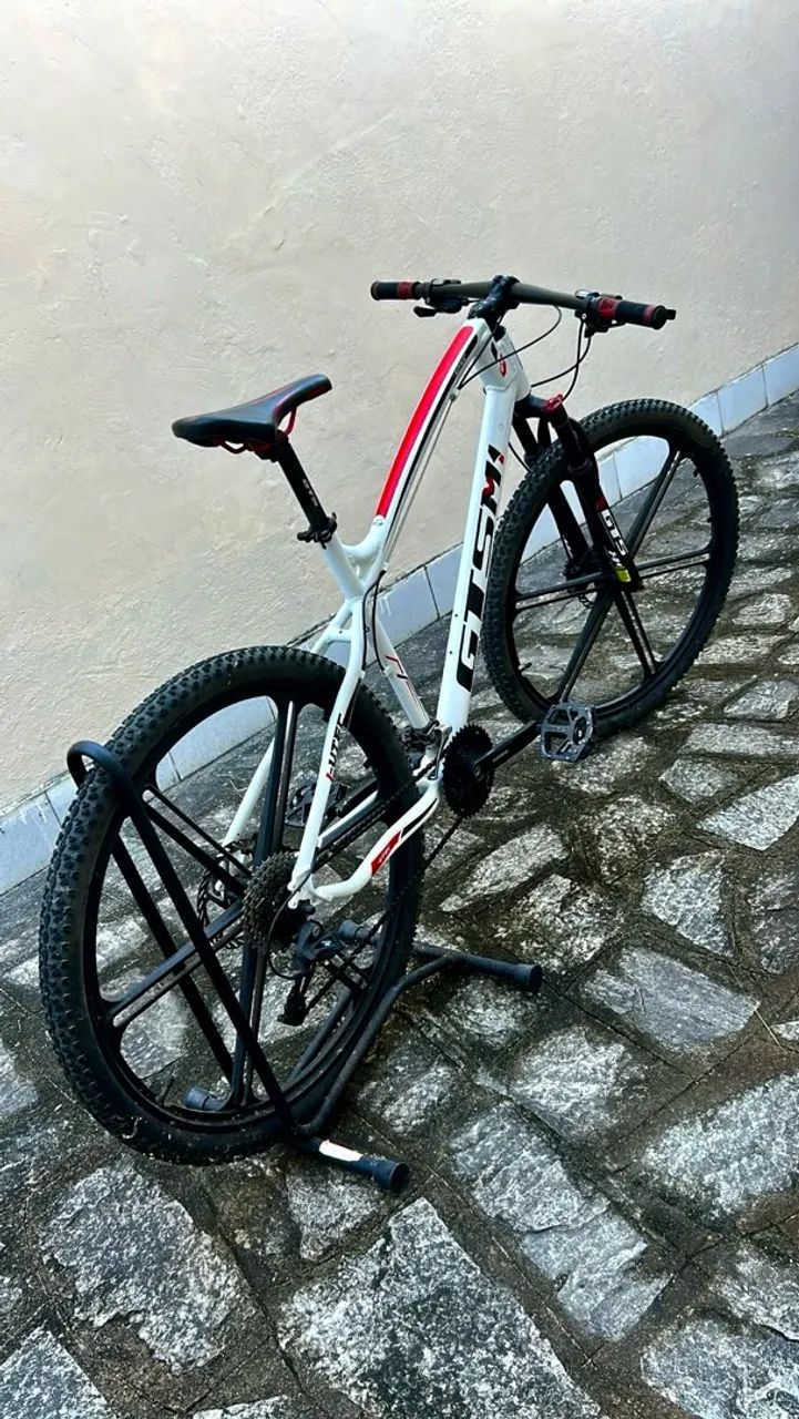Bicicleta Gts M1 Magnésio  - Foto 2