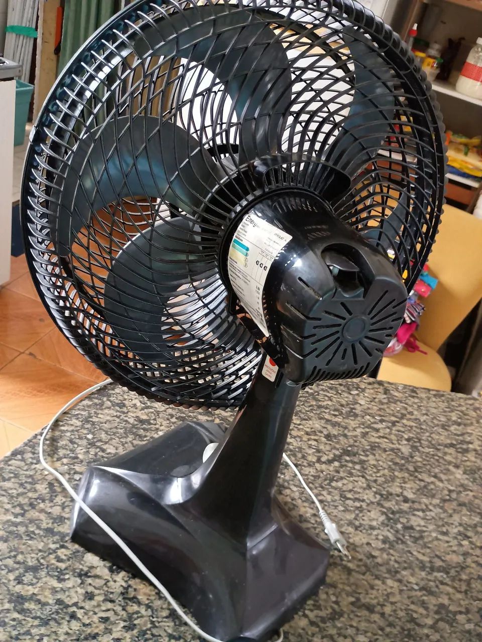 Ventilador de mesa Britânia  - Foto 4