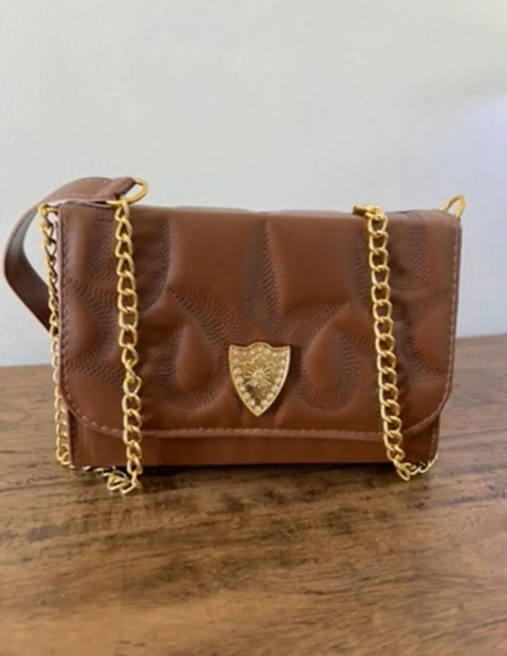 bolsa transversal preta com strass - Foto 4