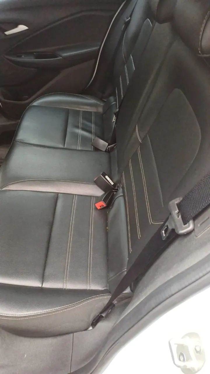 Chevrolet Onix Plus LT 1.0 12V Flex Mec. 4P 2024 - Foto 3