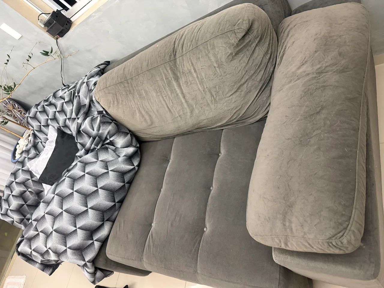 Sofá 3 lugares com chaise - Foto 2