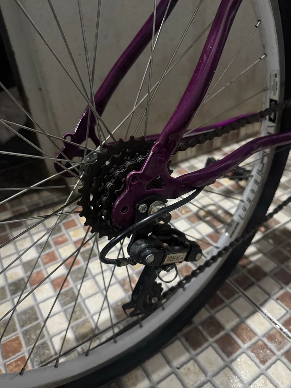 Bicicleta Aro 26 com Marchas - 26x1.95 - Foto 2