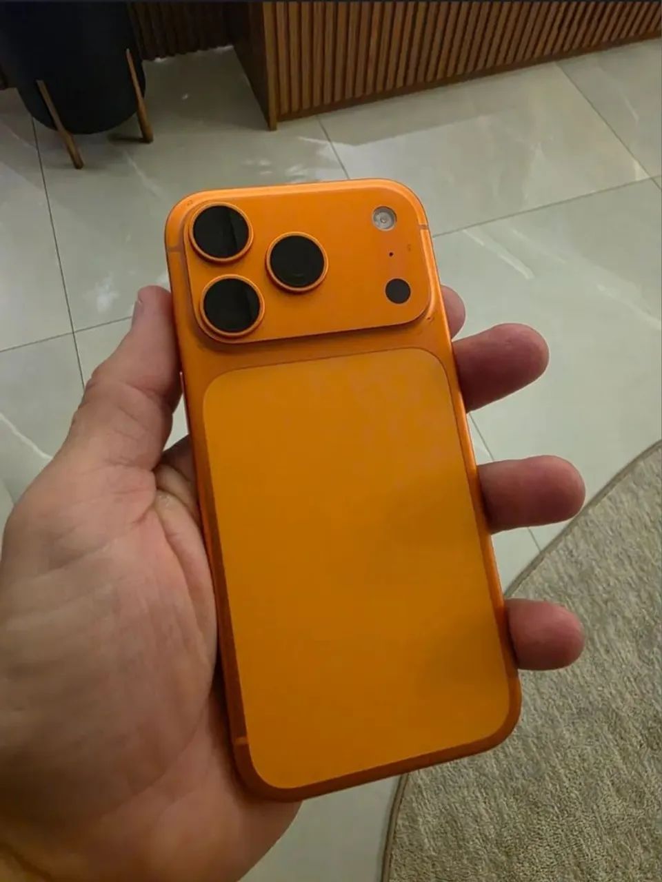 iPhone 17 Pro Laranja - Bateria 100% - So venda  - Foto 2