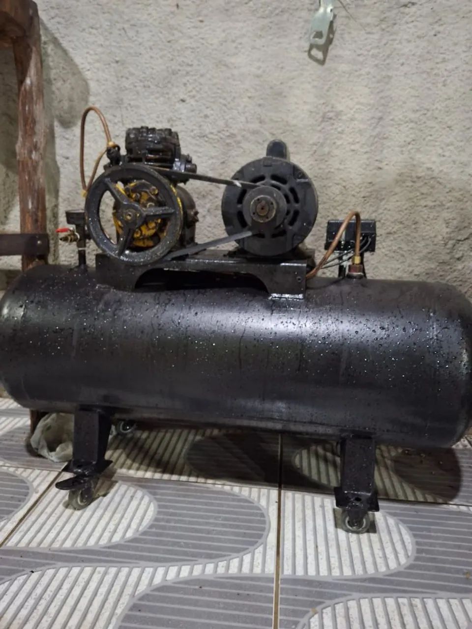 Vendo compressor a ar 
