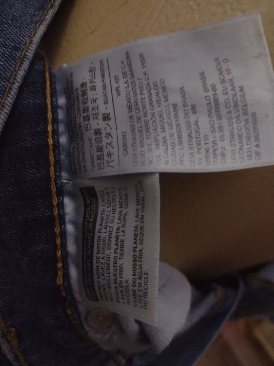 Calça jeans feminina Levis n.42 em ótimo estado  - Foto 4