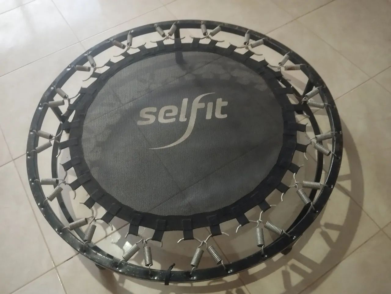 Trampolim elástico pra exercícios 