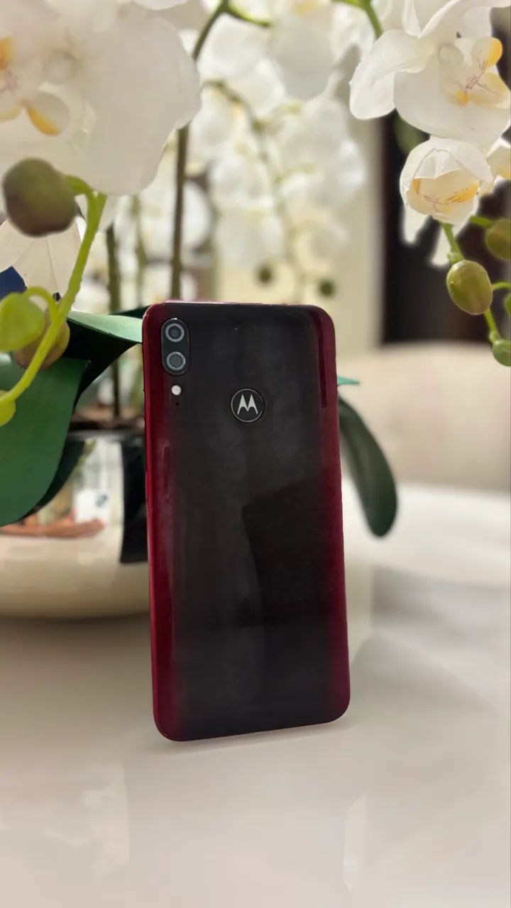 Celular moto e6 plus 