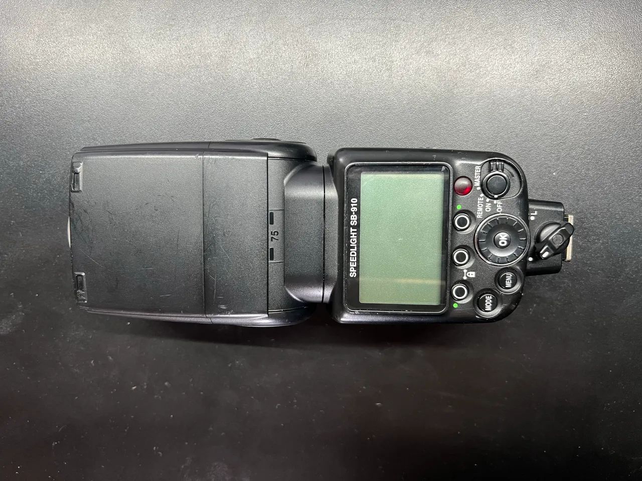 Kit Nikon D610 Full Frame + Lente 24-85mm + 50mm + Flash SB-910 + Batery Grip + 3 baterias - Foto 3