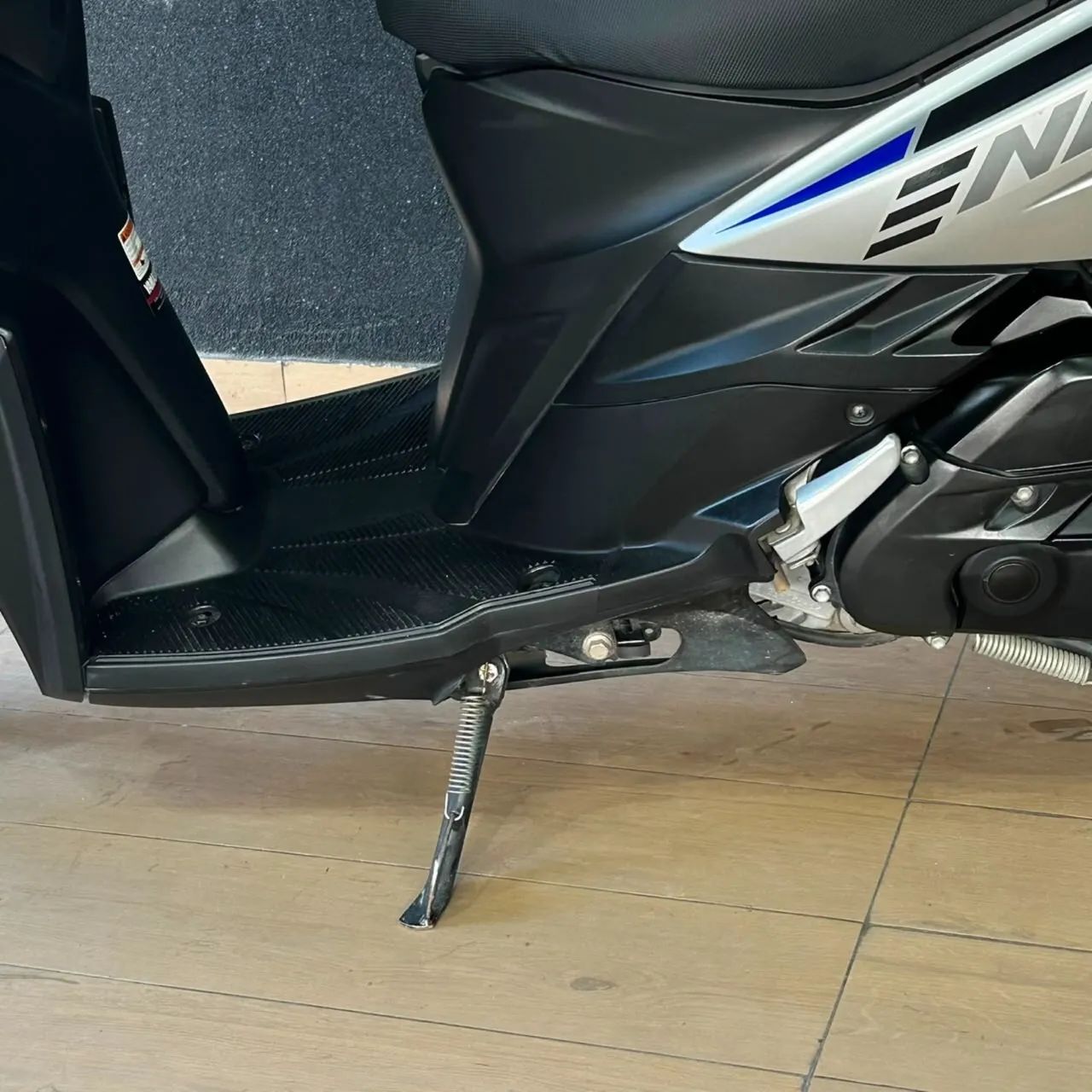YAMAHA NEO 125  - Foto 3