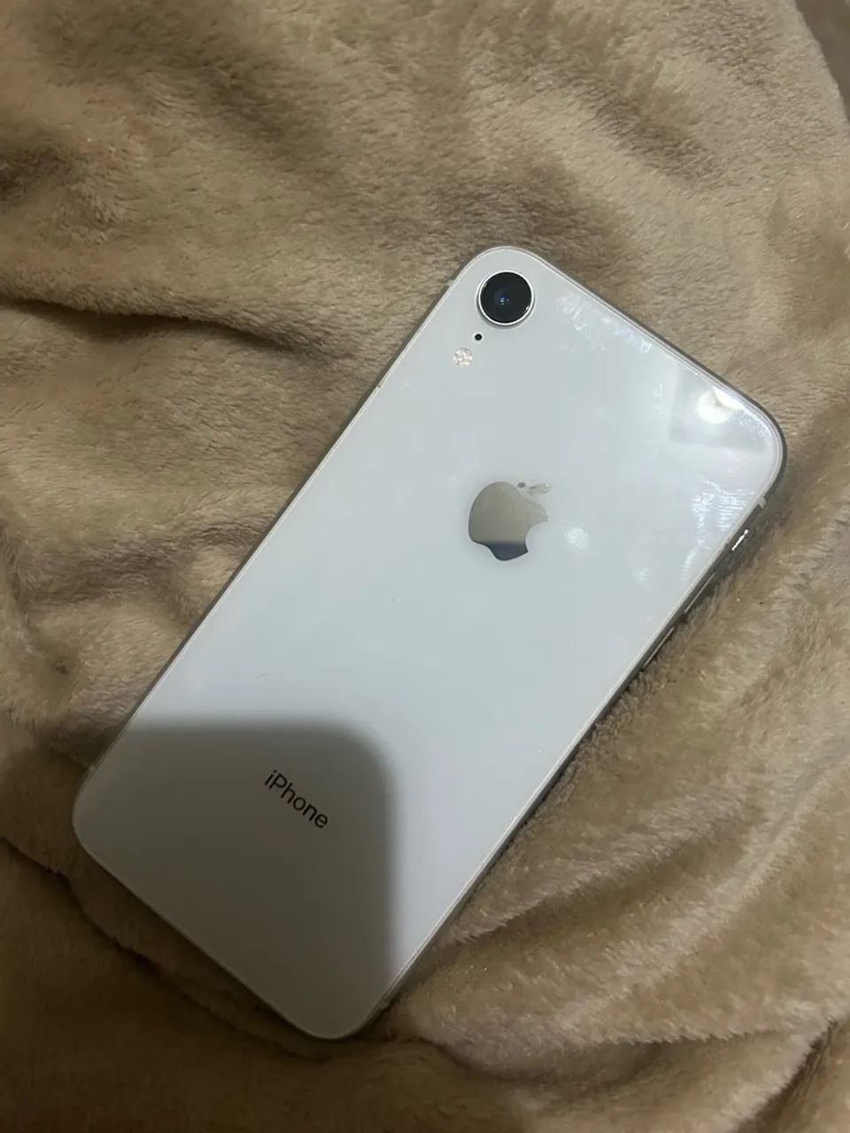 iPhone XR 128gb Branco - Foto 3