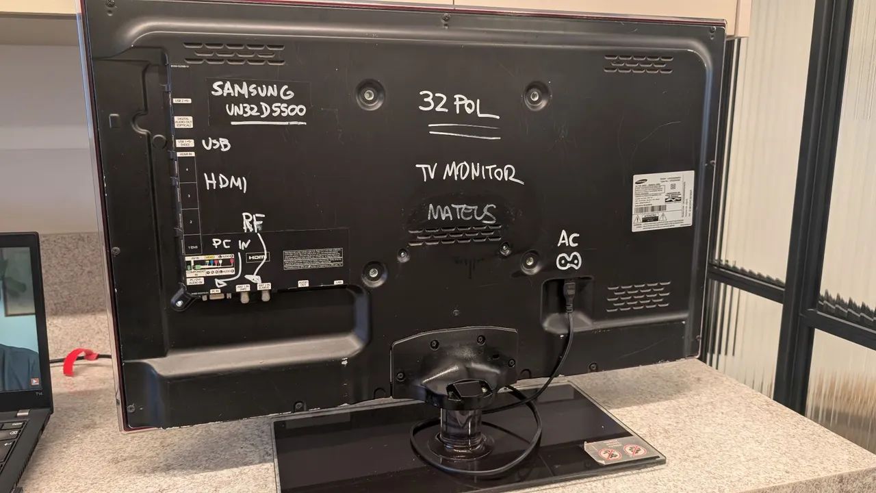 TV Samsung UN32D5500 - com problema de restart para retirada em Perdizes - Foto 2