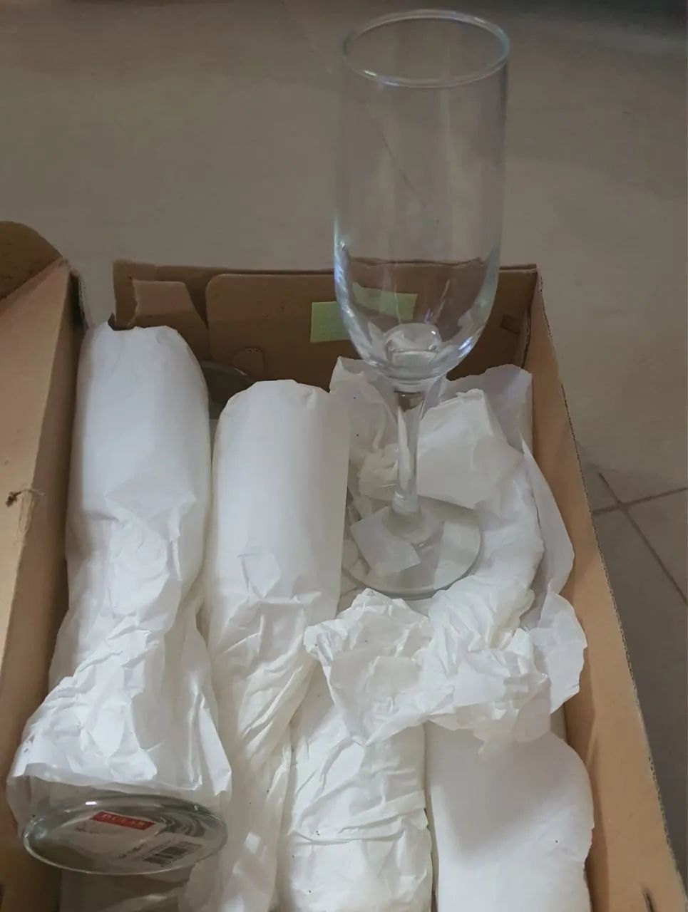 TAÇAS