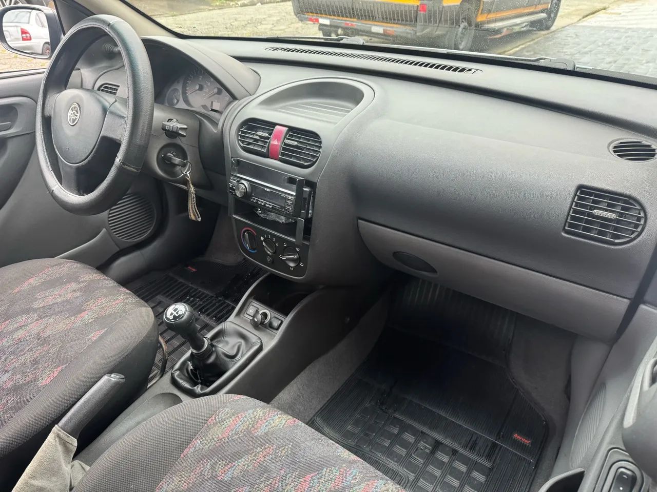 Chevrolet Corsa Hatchback 1.0 MPFI 8V 71cv 5p, foto 12 de 14