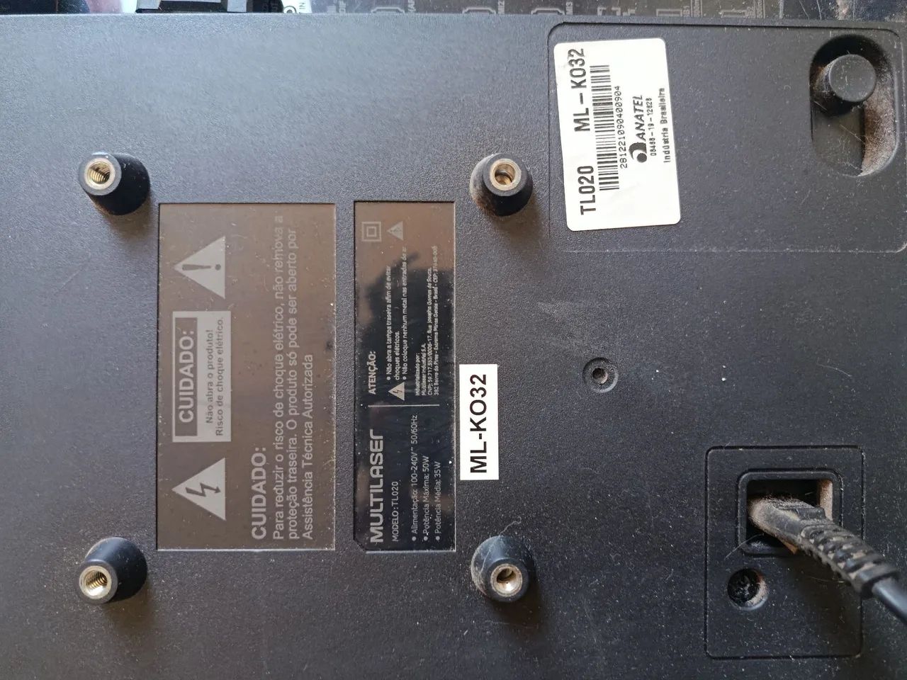 Vendo está TV 32 polegadas em perfeito estado ótima para gamers ou sala de estar - Foto 3
