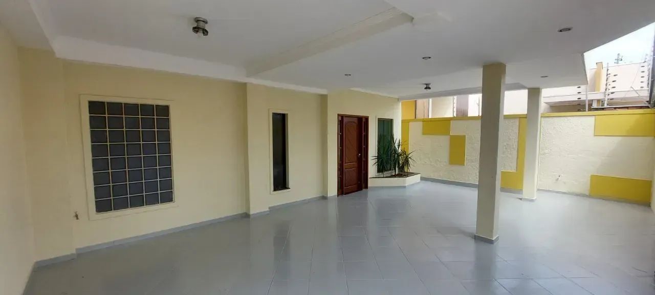 EXCELENTE CASA NO JARDIM AMÉRICA. 04 QUARTOS. - Foto 2