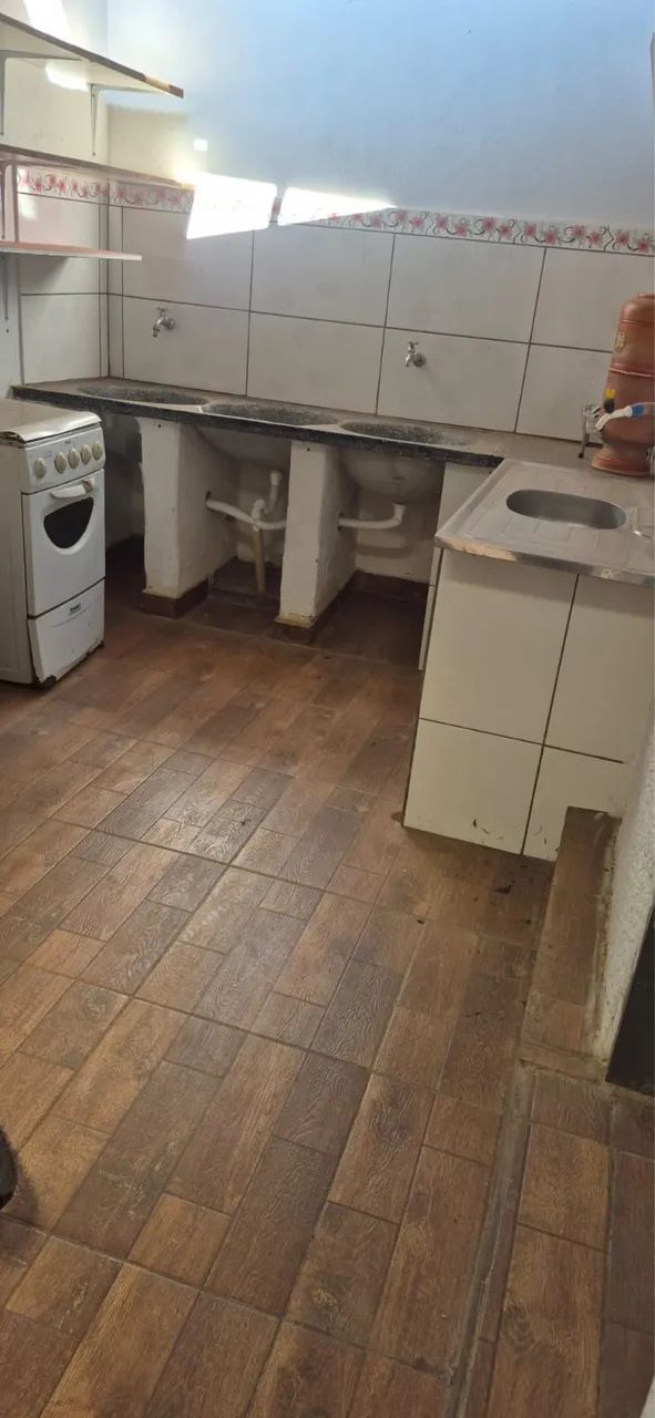 Kitnet  e ponto comercial em Trindade - GO - Foto 2