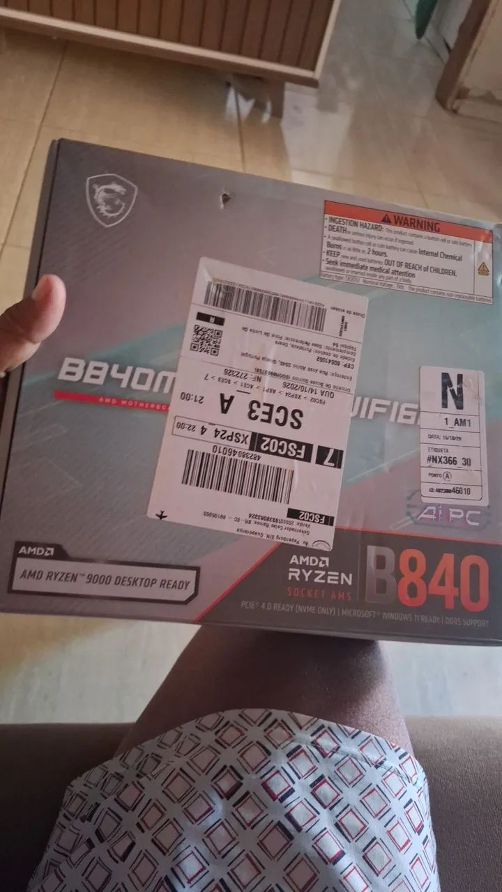 Placa mãe b840 nova 