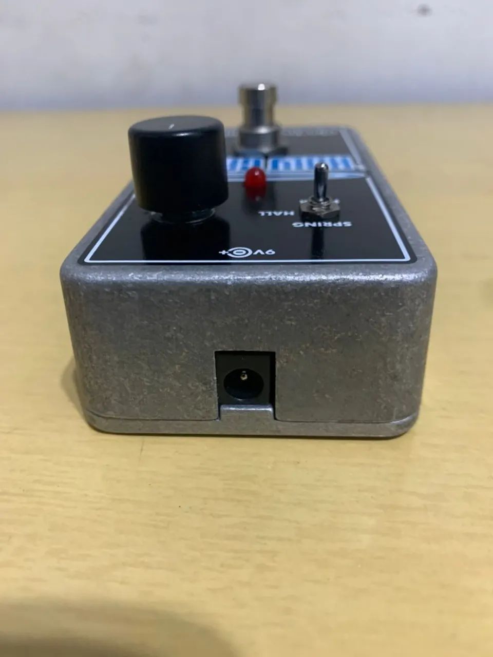 Pedal Electro Harmonix Holy Grail Reverb c/ caixa, manual