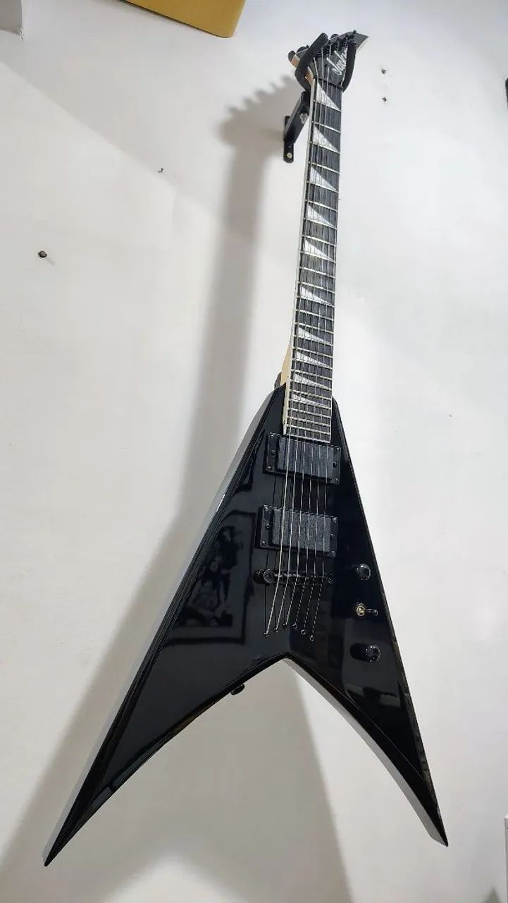 Guitarra Jackson Flying V c/ upgrades - Foto 3