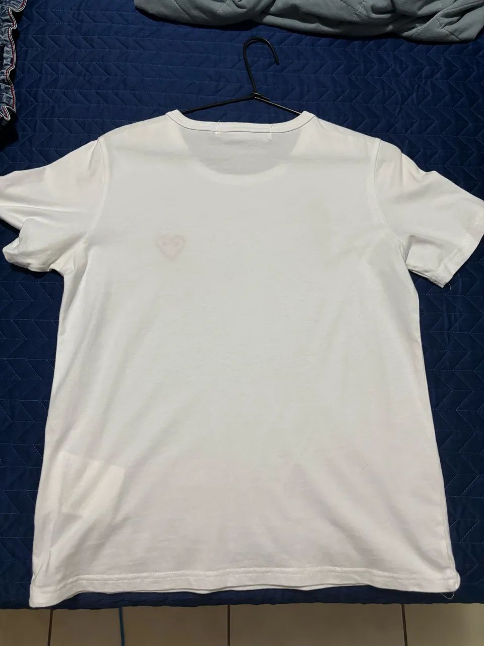 Camisa com coração - Foto 2