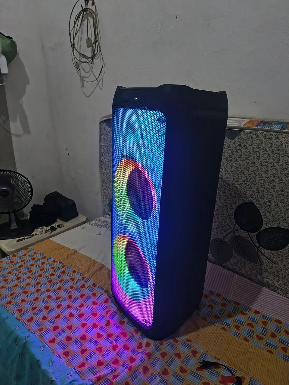 Caixa de som aiwa