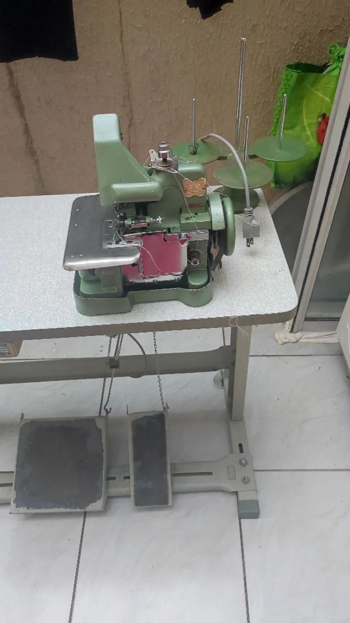 Máquina de Costura - Foto 3
