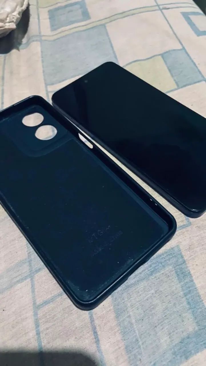 Celular Moto G04s