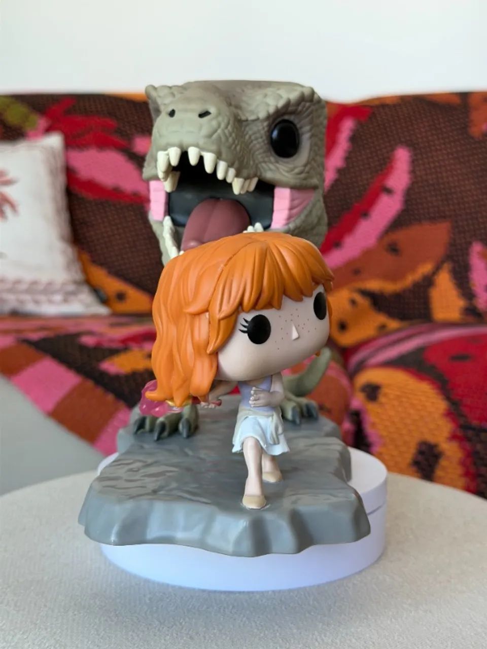Funko Pop Moments #1223 - Claire with Flare (T-Rex) - Foto 2