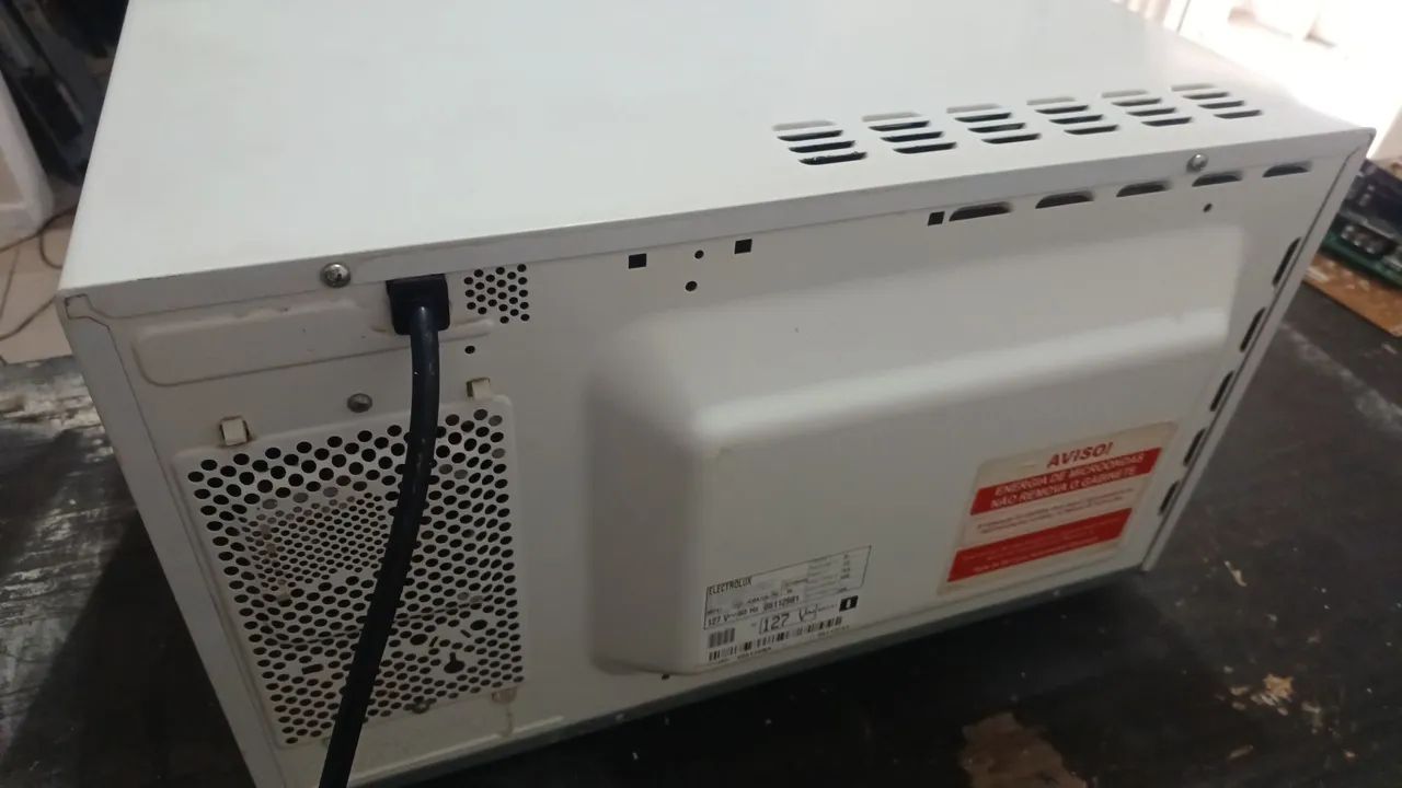 Micro-ondas Electrolux 30 litros 127v - Foto 4