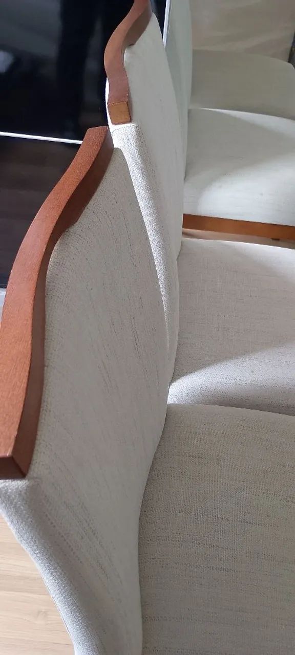 CADEIRAS ESTOFADAS para mesa de jantar.  - Foto 2