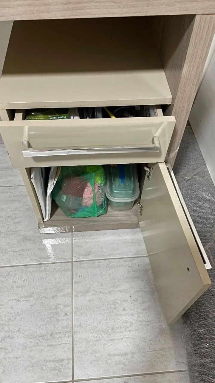 Escrivaninha em MDF - Foto 4