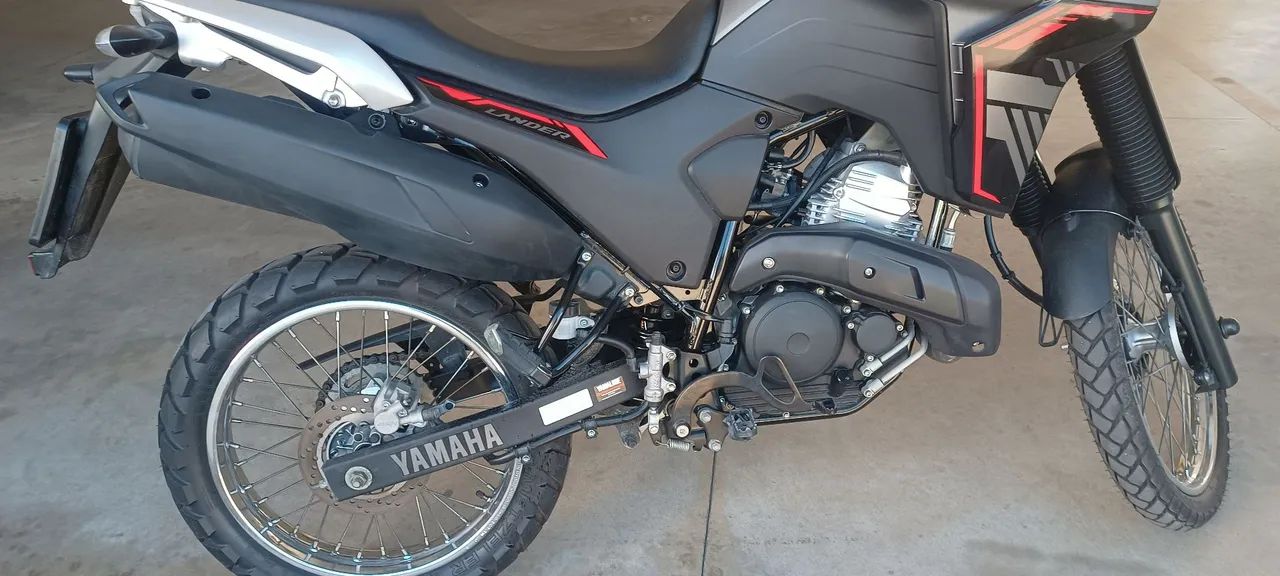  moto Lander XTZ  conect 2025 com 914 km - Foto 4