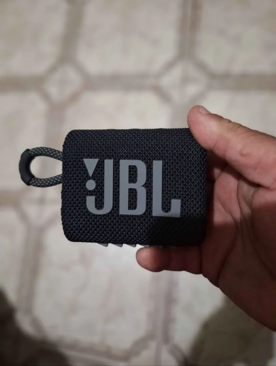 VENDO OU TROCO CAIXA JBL 
