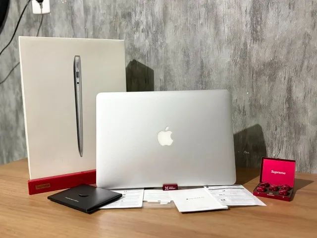MacBook Air 2017 Muito Novo + Kit Original Completo - Notebooks