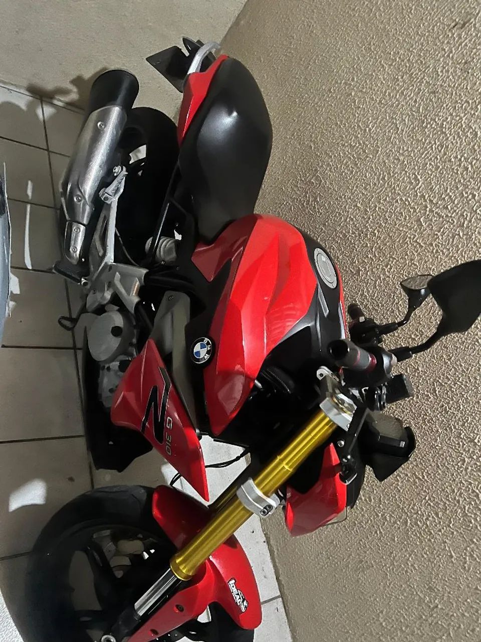 Moto BMW 310c